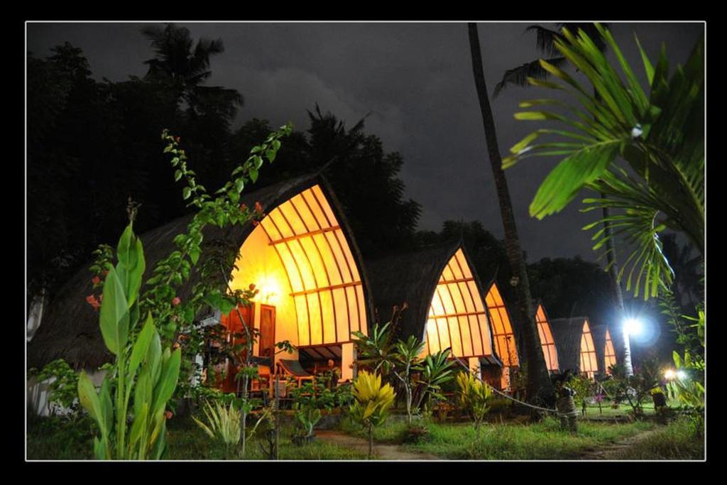 Mustika Ocean Lodge Gili Air Exterior foto